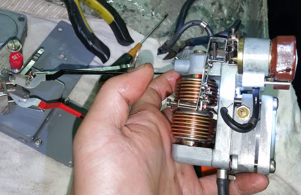 Thermostatic valve inspection and repair